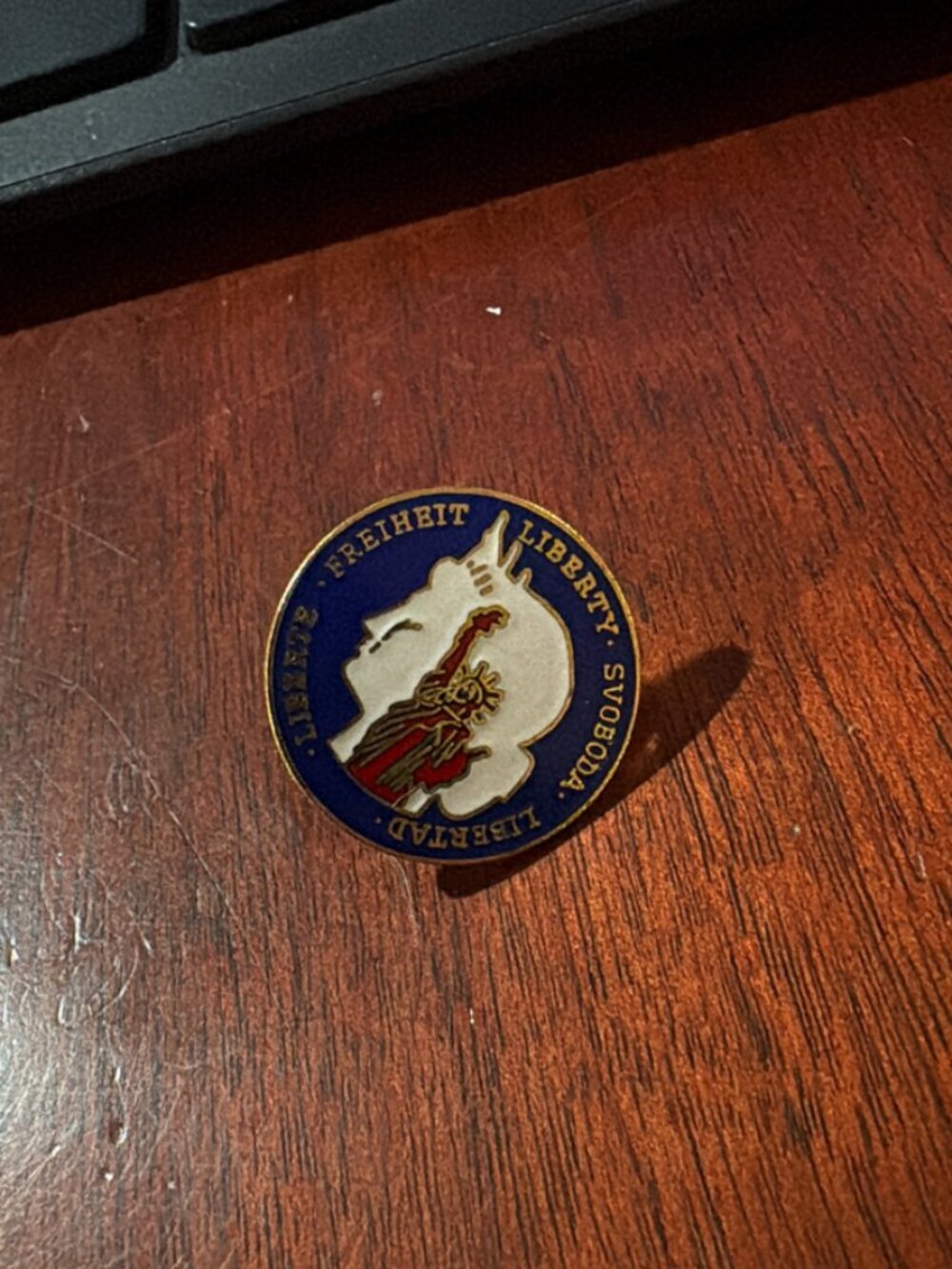 Statue of Liberty Lapel Pin – 1986